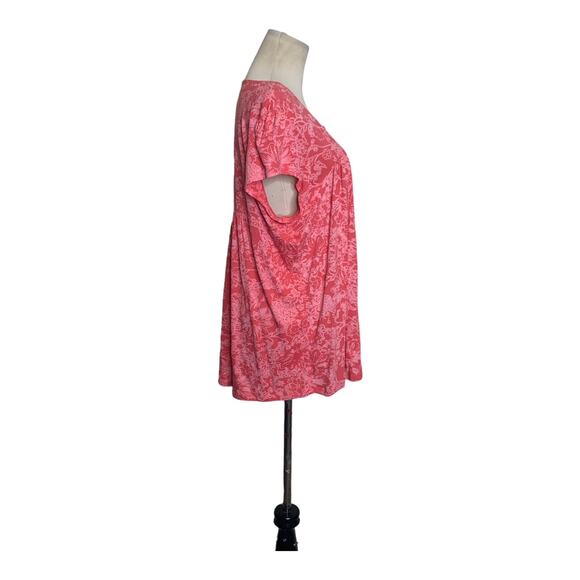 Tahari  pink floral short sleeves top size Large - Picture 7 of 8